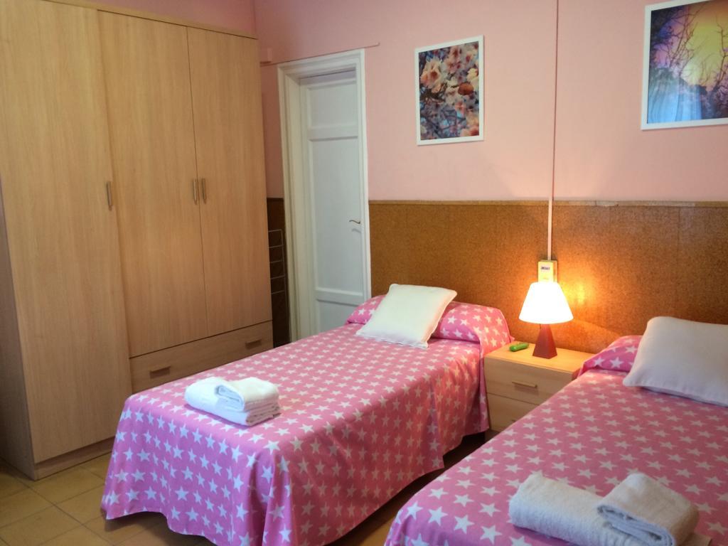 Hostal Valls 바르셀로나 외부 사진